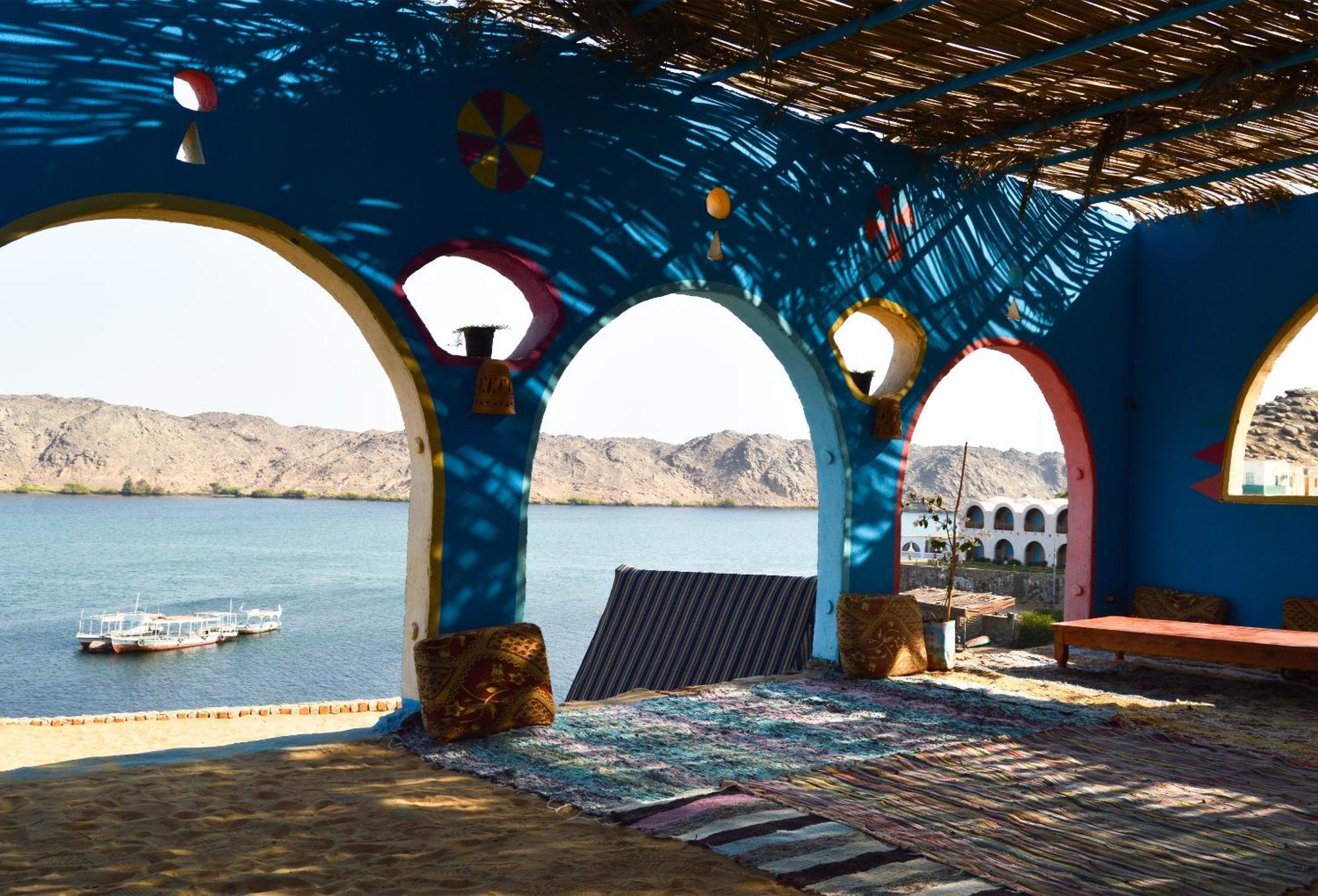 Heissa Hostel Aswan Exteriör bild
