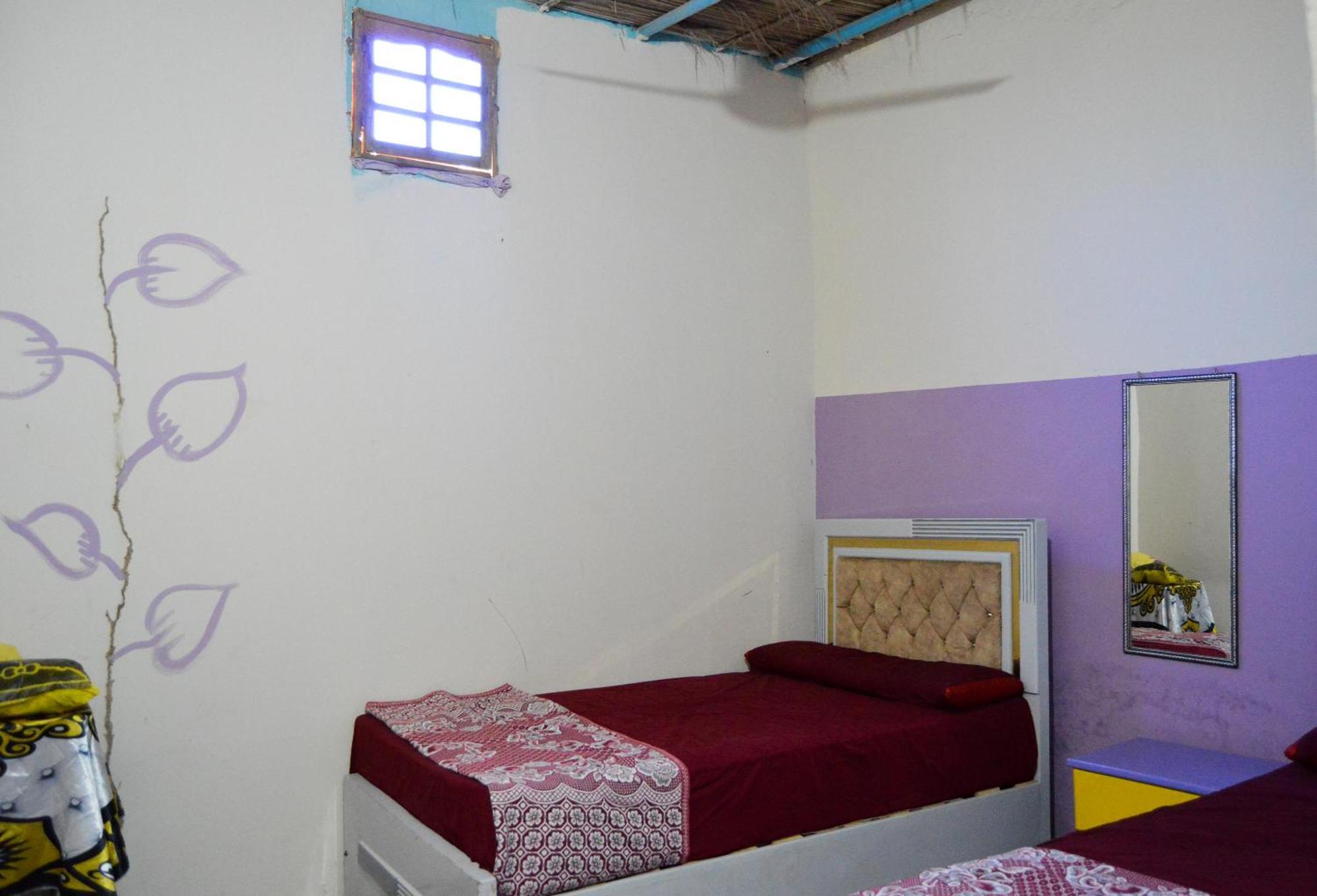 Heissa Hostel Aswan Exteriör bild
